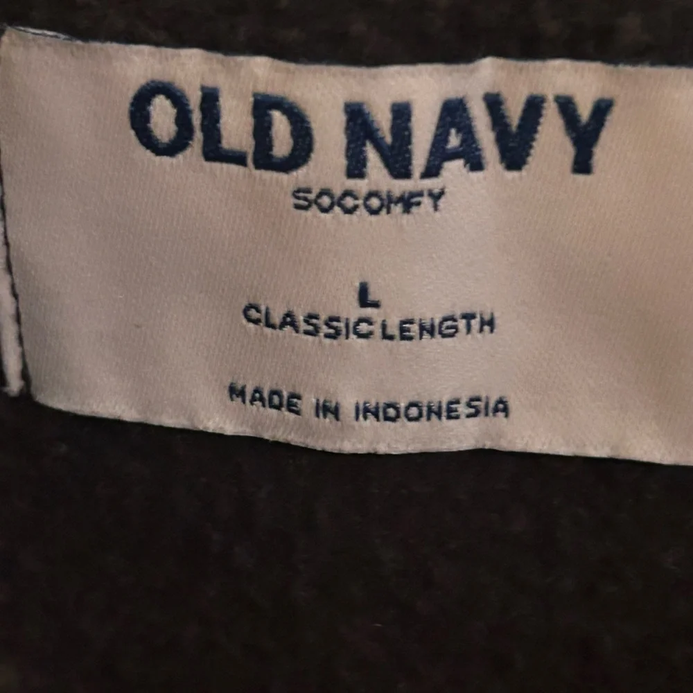 Old Navy Black 'East Coast' Sweatshirt - Picture 2 of 2
